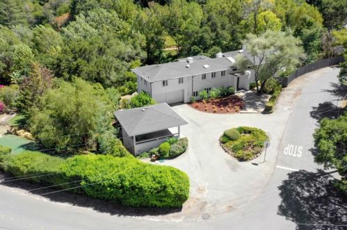711 Hayne Rd, Burlingame, CA 94010-7033