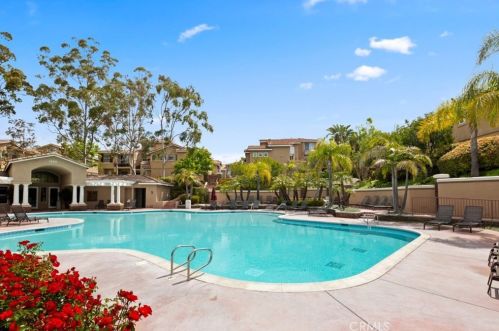 7920 Menton Ave, Anaheim CA  92808-1559 exterior