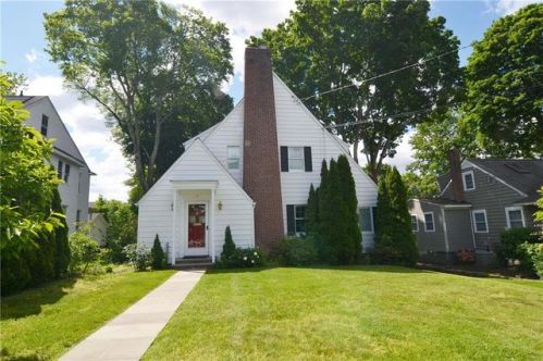 6 Glendenning St, Norwalk, CT 06851-2931
