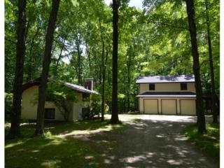81 Broad St, Hollis, NH 03049-6017