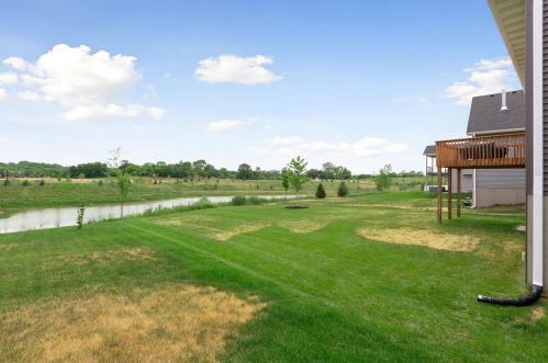 8211 158th St, Prior Lake MN  55378-2535 exterior