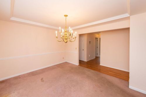 6236 Ashbourne Pl, Cincinnati OH 45233-4455 exterior