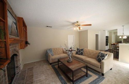 12333 Cahone Trl, Austin TX  78729-7630 exterior