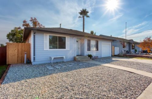 99 Arthur Rd, Watsonville, CA 95076-2631