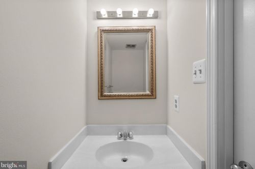 1405 Casino Cir, Silver Spring MD 20906-5901 exterior