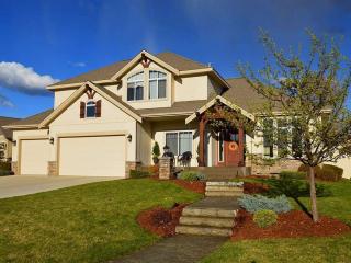 4326 Pinegrove Ln, Spokane, WA 99223-1204