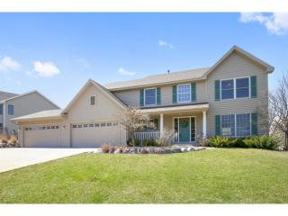 2165 Weston Ln, Minneapolis, MN 55447-2399