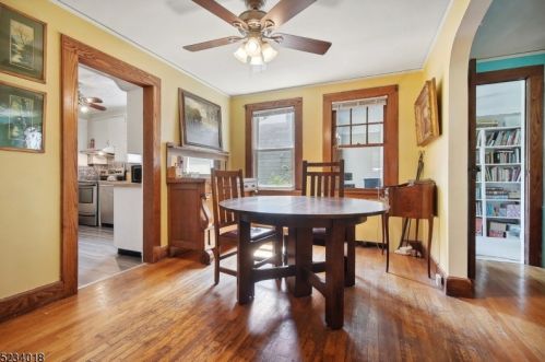 9 Crestmont Rd, Town Center NJ  07052-1601 exterior
