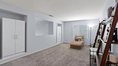12741 Royal Palm Ln, Riverside CA  92503-7077 exterior