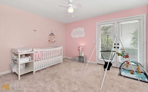 302 Brandywine Cir, Atlanta GA  30350-2002 exterior