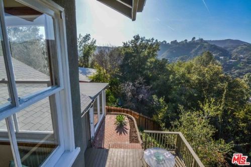 1150 Canyon Trl, Topanga, CA 90290-3604