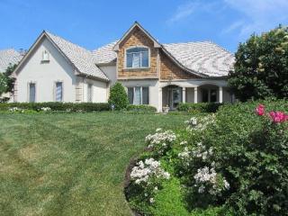 21835 Vernon Ridge Dr, Long Grove, IL 60060