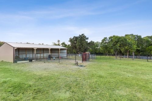 2151 Texas Plume Rd, Cedar Hill TX 75104-3602 exterior