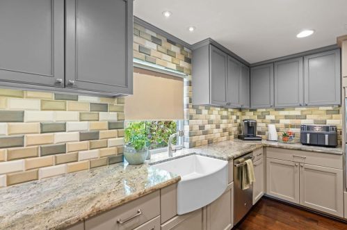 6127 Dilbeck Ln, Dallas TX  75240-5350 exterior