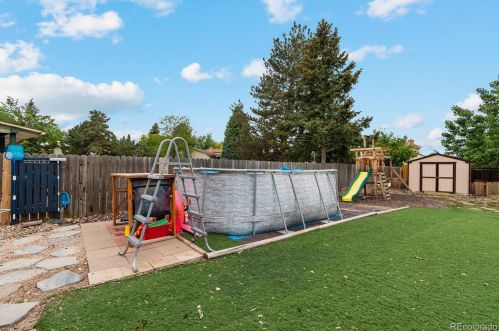 3281 Evanston St, Aurora CO 80014-3920 exterior