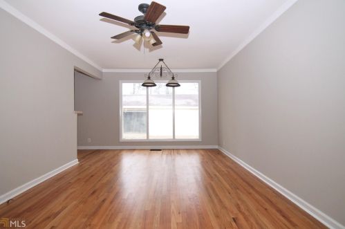 307 Forest Hill Dr, Warner Robins, GA 31088-4156