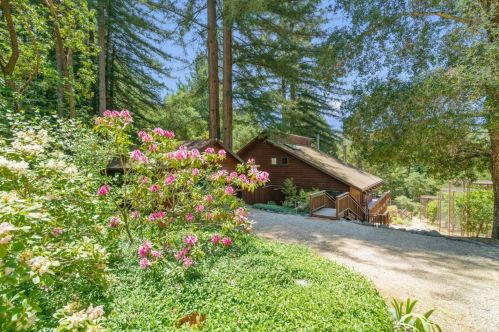 303 Midway Ranch Rd, Big Basin, CA 95006-9123