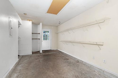 127 Robert Dr, Ladson SC  29456-4893 exterior