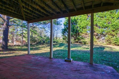 4072 Peachtree Farms Rd, Rex GA  30273-1380 exterior