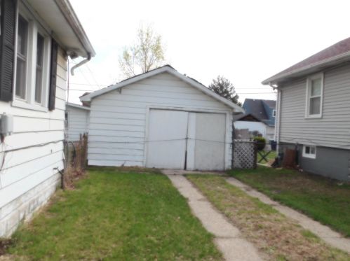 6639 Alexander Ave, Hammond IN  46323-1515 exterior