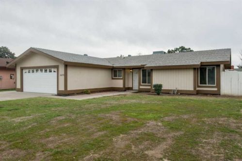 1633 Prospect Ave, Visalia, CA 93291-2629