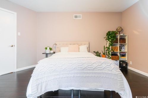 430 Girard St, San Francisco CA 94134-2110 exterior