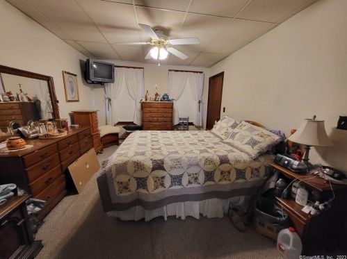 3 Holmes St, Fabyan, CT 06255-1724