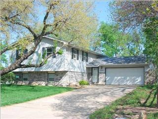 4504 Norwood Ln, Wichita, KS 67220-2303