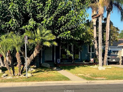 8807 Carron Dr, Pico Rivera, CA 90660-3450