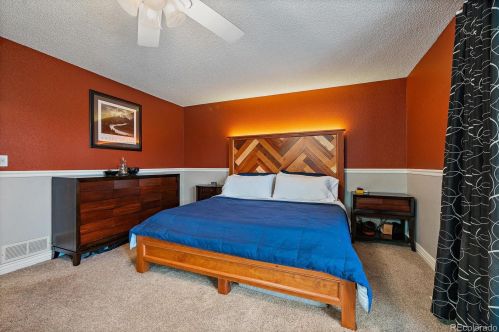 21606 Powers Pl, Aurora CO 80015-3372 exterior