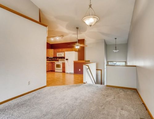 1143 Honeysuckle Ln, Spectacle Lake, MN 55008-1782