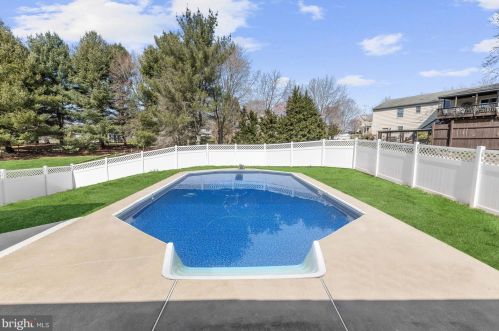 2102 Belgian Ct, Fallston MD  21047-1644 exterior