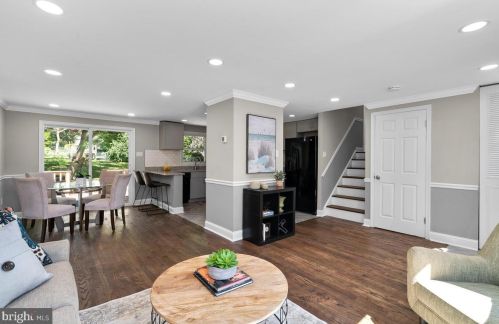 7108 Flint Ct, Middletown MD  21769-7425 exterior