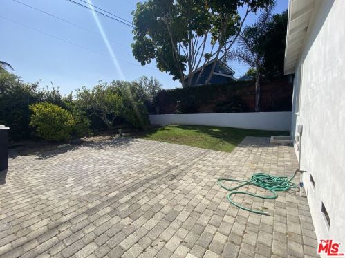 22508 Linda Dr, Torrance CA  90505-3206 exterior