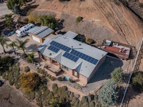836 Deer Springs Rd, San Marcos, CA 92069-9559