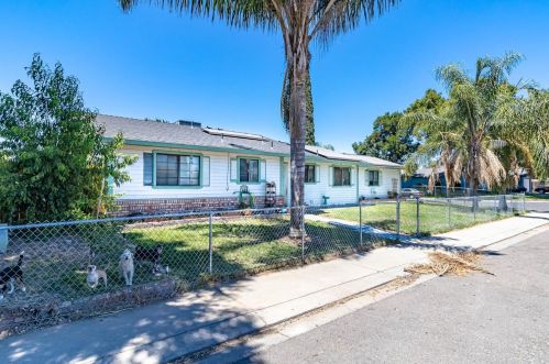 613 Parviz Ln, Modesto, CA 95351-2564