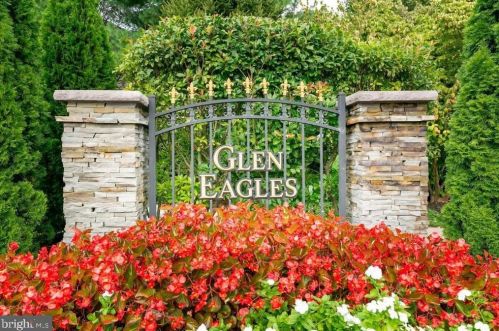 70 Pebble Ln, Blenheim, NJ 08012-5576