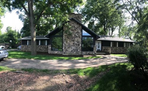 4003 2750th Rd, Norway, IL 60551-9538