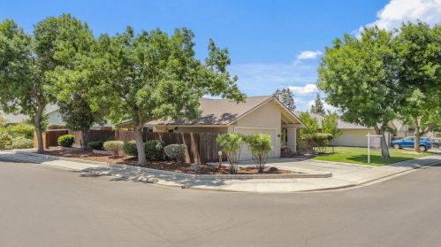 2712 Mill Oak Dr, Modesto, CA 95355-9206