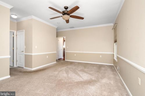 22 Honey Flower Dr, Trenton NJ  08620-9688 exterior