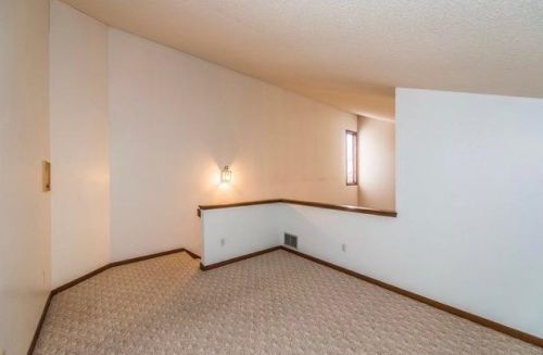 678 Dorland Rd, Saint Paul MN  55119-5572 exterior
