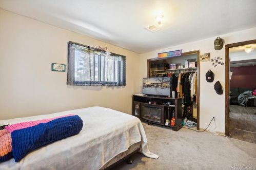 3103 Zion St, Aurora CO  80011-2207 exterior