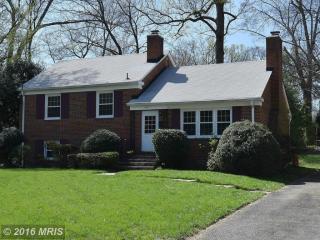 5411 Easton Dr, Springfield VA  22151-3415 exterior