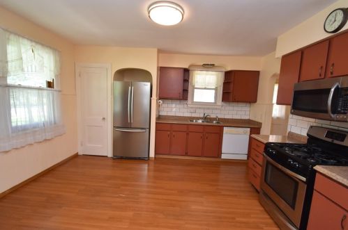 2074 Galbraith Rd, Cincinnati OH  45215-5634 exterior