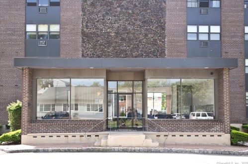 9 Park St, Norwalk, CT 06851-4804