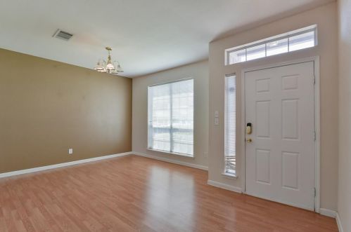 1037 Mckavett Dr, Fort Worth TX  76140-5725 exterior
