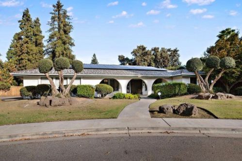 3346 Willis Ct, Visalia, CA 93277-7462