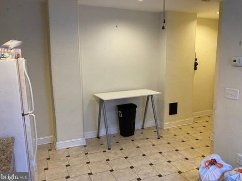 1232 Broad St, Philadelphia, PA 19146-3119