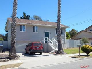 4009 Draco Dr, Lompoc, CA 93436-1835