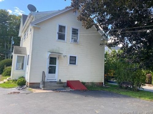 341 Woodstock Ave, Putnam, CT 06260-1015